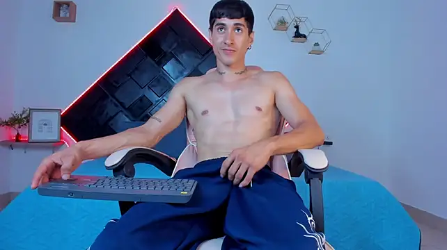 Dark_Valentino_ Adlı Modelin Canlı XXX Sohbeti
