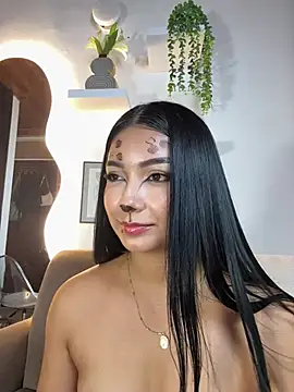 sofimuse_ live XXX chat