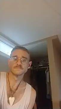 MaxSpadeErotica XXX чат на живо