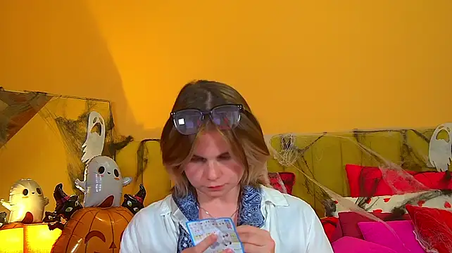 AliceAllard Adlı Modelin Canlı XXX Sohbeti