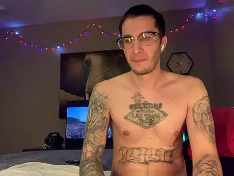 BWCJUICYJOSH Adlı Modelin Canlı XXX Sohbeti