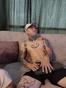 Czat XXX na żywo – IvyAndConnor_1