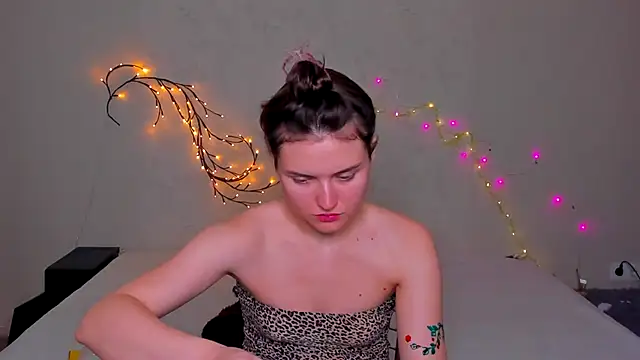 Czat XXX na żywo – Jessy_lil