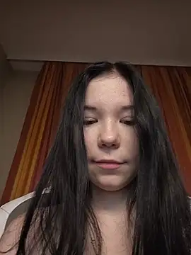 KittyDreamX: απευθείας συνομιλία ΧΧΧ