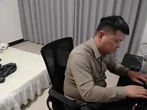 zhang1118 Obrolan Langsung XXX