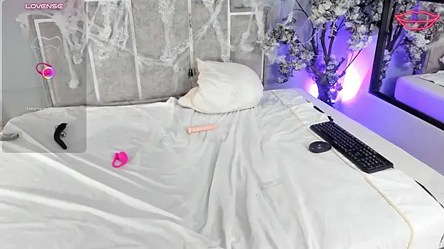 Živý XXX chat Skyrosee