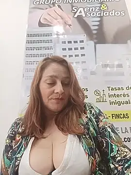 LUISA--30 Live XXX-chat