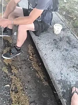Homeless_hunter Show in webcam