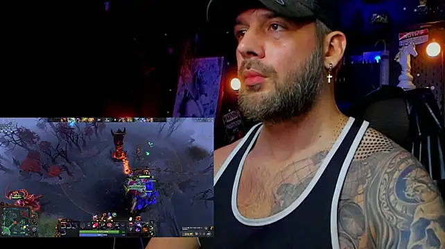 LexHardy Show in webcam