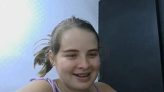 HellenMiyer1111's Live XXX Chat