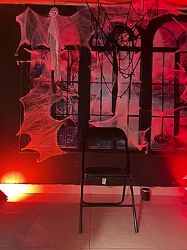 Lilith_X_Lucifer's Live XXX Chat