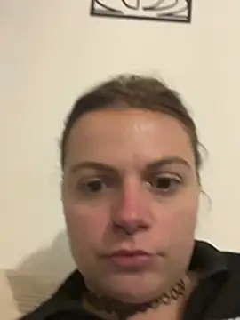 Chat +18 de Blueskydreammm ao vivo