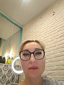 Živý XXX chat Milforja