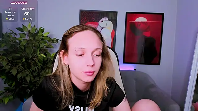EmmaGil's Live XXX Chat