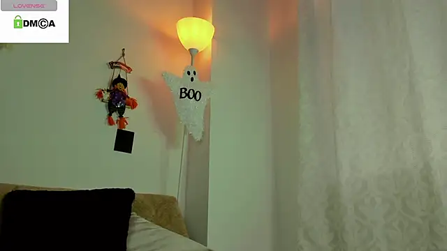 CataSky__'s Live XXX Chat