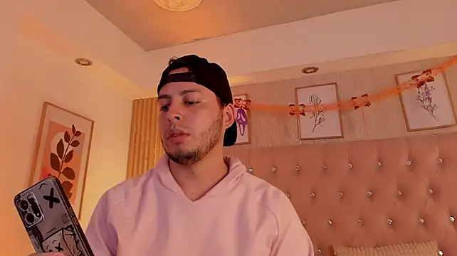Jonath_1's Live XXX Chat