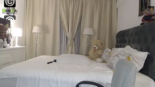 Chat XXX en directo de SilverMiss
