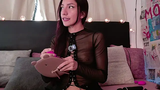 Pauline_Peach Pertunjukan Webcam
