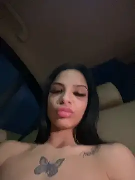 Evelin199のウェブカメラショー