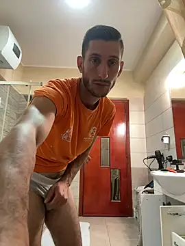 Gionnytav Adlı Modelin Web Kamerası Şovu