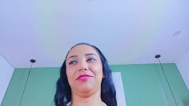 Slutty_hugetits – Live XXX-chat