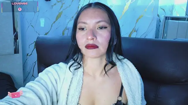 Chloe16_ 现场XXX聊天