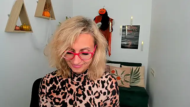 MuseOfStage Chat XXX in diretta