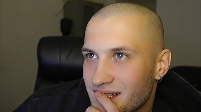 Онлайн чат XXX Igor_Wilde