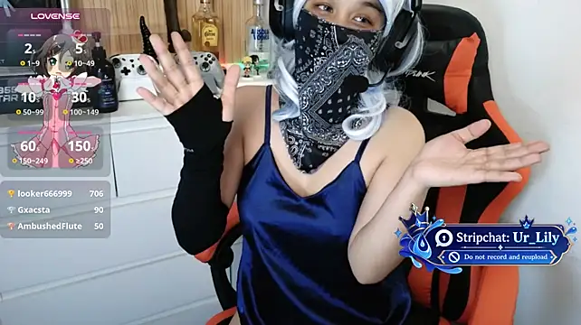 Ur_Lily's Live XXX Chat