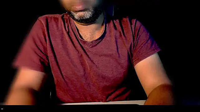 _x_rated_n Live XXX chat