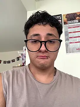 Adonibaskerville4 Live XXX-chat