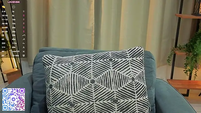 KristanTienkenn Live XXX chat