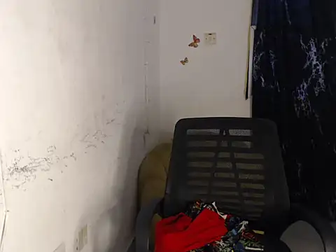 Онлайн чат XXX Eboni_hotboobs_