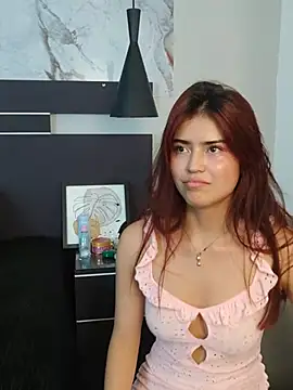 Chatroom XXX en direct de BonnieMiles_