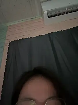 Wbe_cherry's Webcam Show
