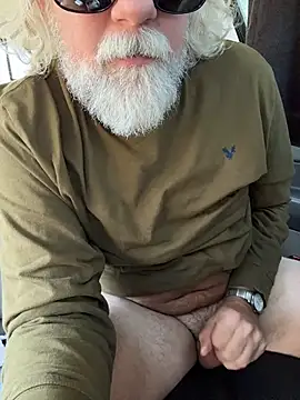 BenWCummings' Live XXX Chat