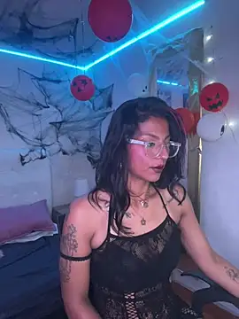 SamathaMay Chat XXX in diretta