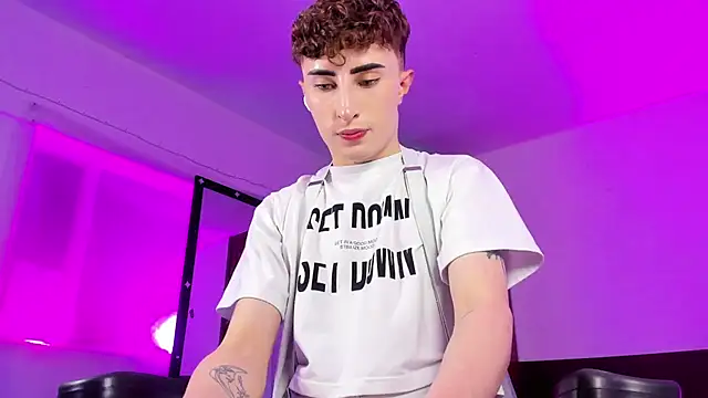 SebastianHilton élő XXX-chatje