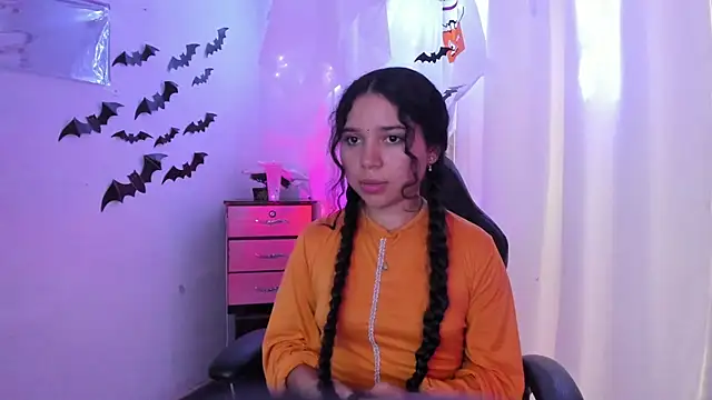 Chat +18 de Milly-Way ao vivo