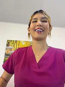 Kinky-Spa Live XXX-chat