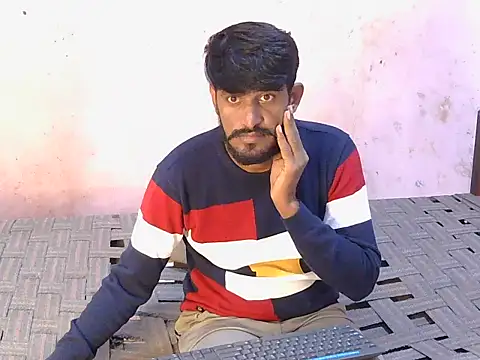 Yuvi_hot 即時 XXX 聊天