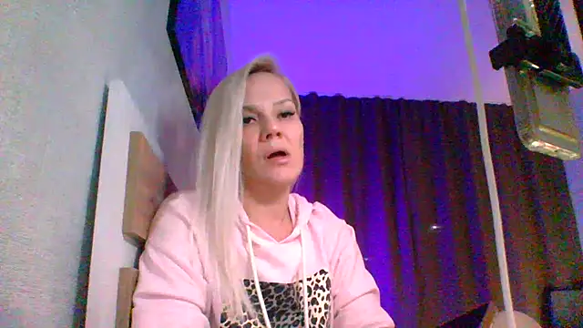 Arelinao's Live XXX Chat
