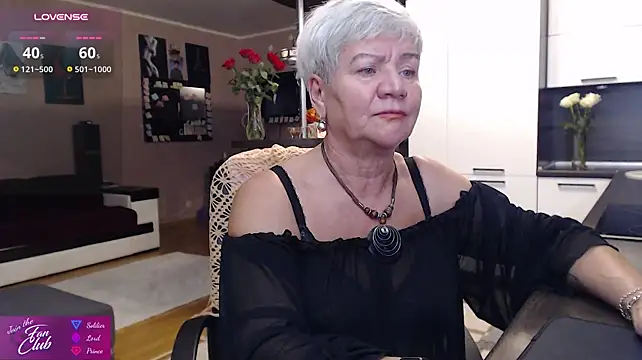 Chat +18 de roxana_brooks ao vivo