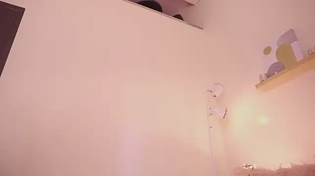 XXX chat uživo modela andrelaa_