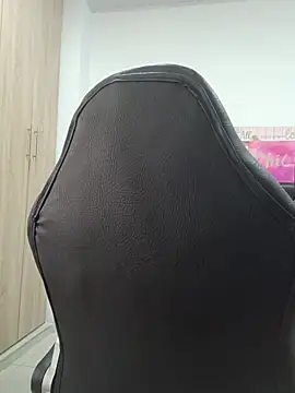 BustyMilf_ – Live XXX-chat
