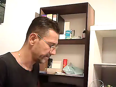 Chat XXX Live mastercharisma35