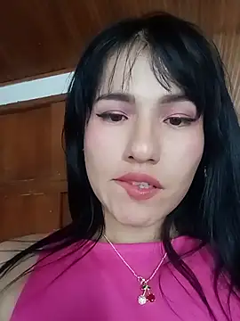 _Luna_Blooms Adlı Modelin Canlı XXX Sohbeti