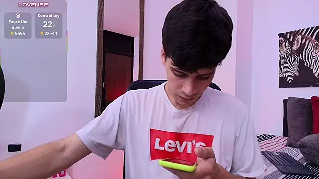 Jacob5_ Chat XXX in diretta