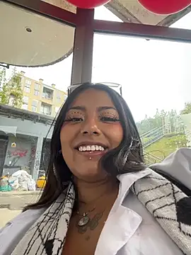 Katta_ossa's Live XXX Chat