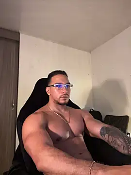 FreszX's Live XXX Chat